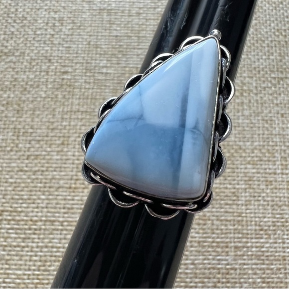 New Blue Owyhee Opal Stone Silver Overlay Ring Size 8.25 - Picture 3 of 6